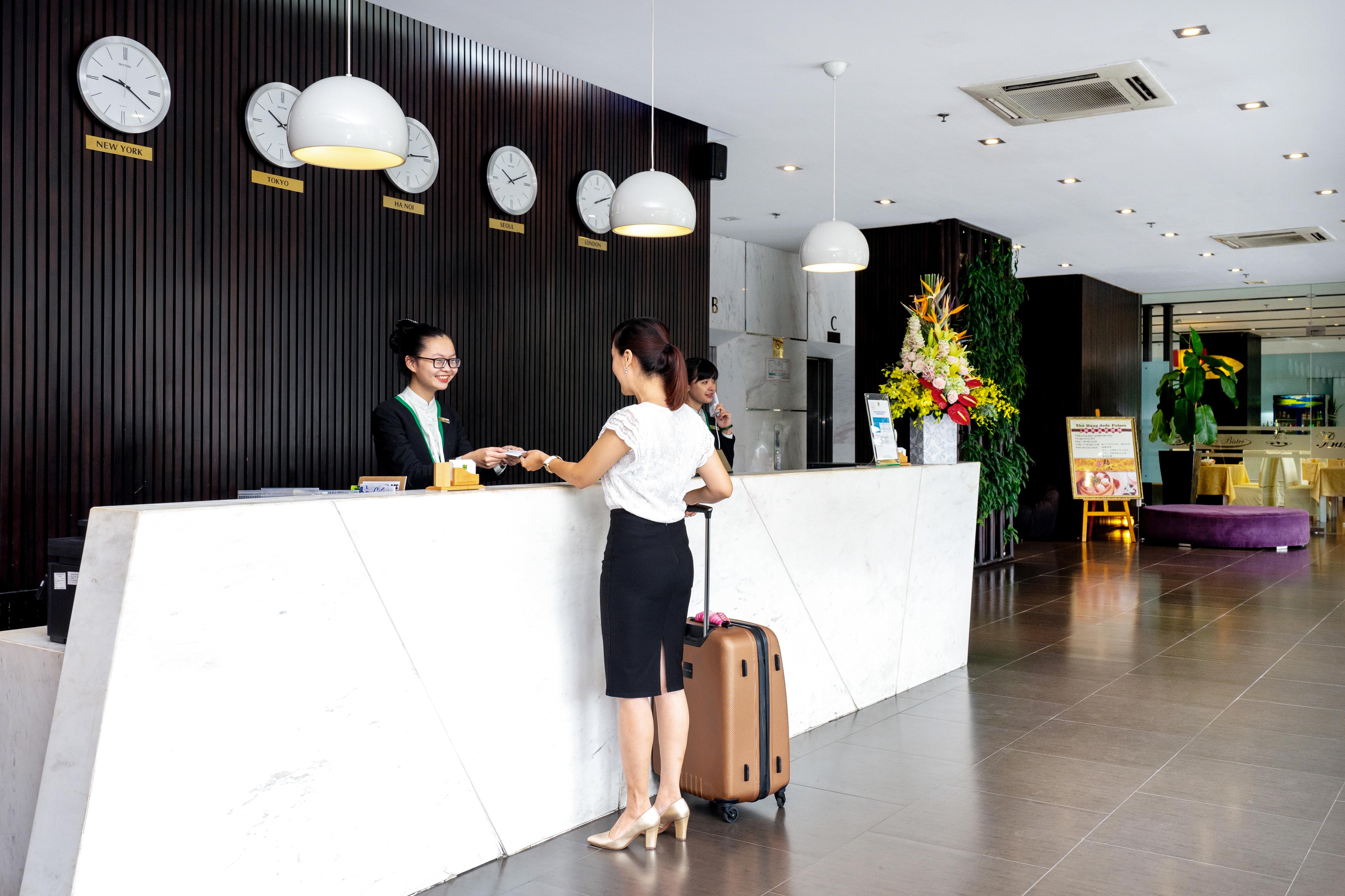 Becamex Hotel Thu Dau Mot Exterior photo
