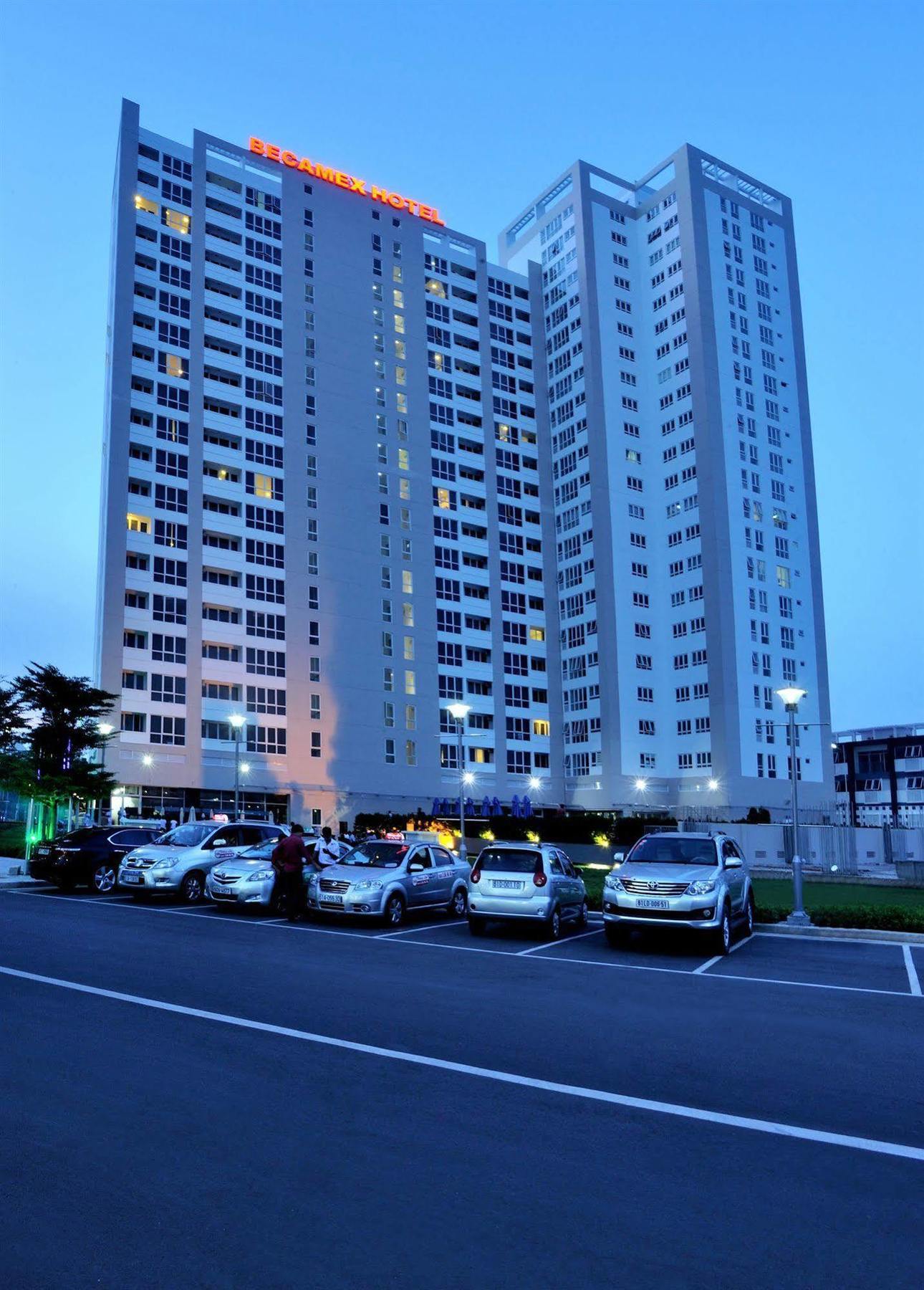 Becamex Hotel Thu Dau Mot Exterior photo